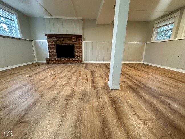 Building Photo - 5847 Lakeland Dr