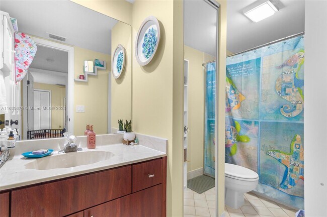 Building Photo - 751 NW 99th Cir