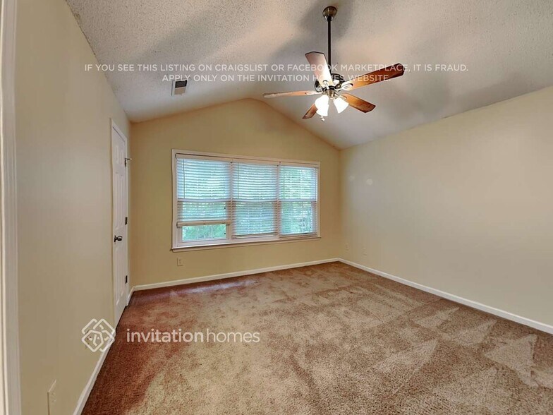 Building Photo - 3706 Heyford Ct