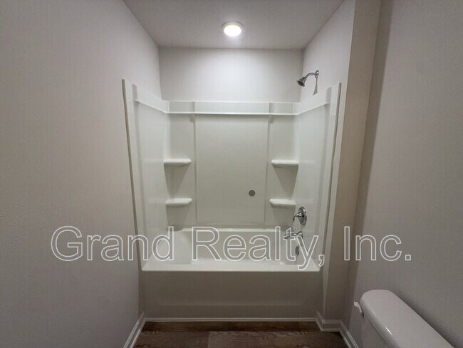 Building Photo - 4633 Integrity Ct