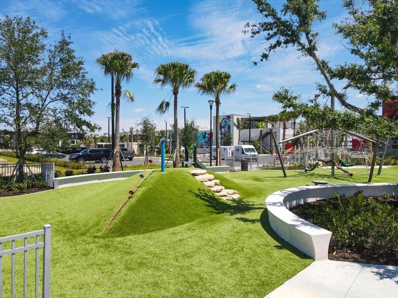 Building Photo - 11314 Pinot Dr