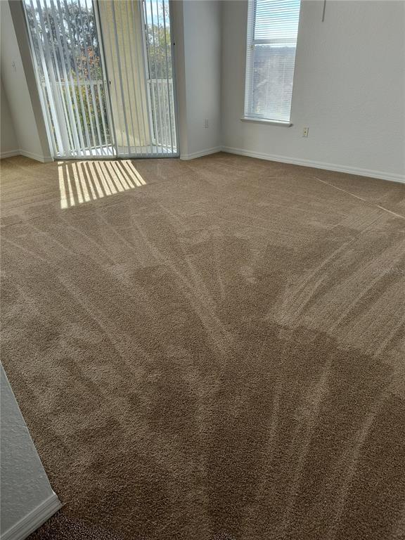 Building Photo - 8904 Legacy Ct