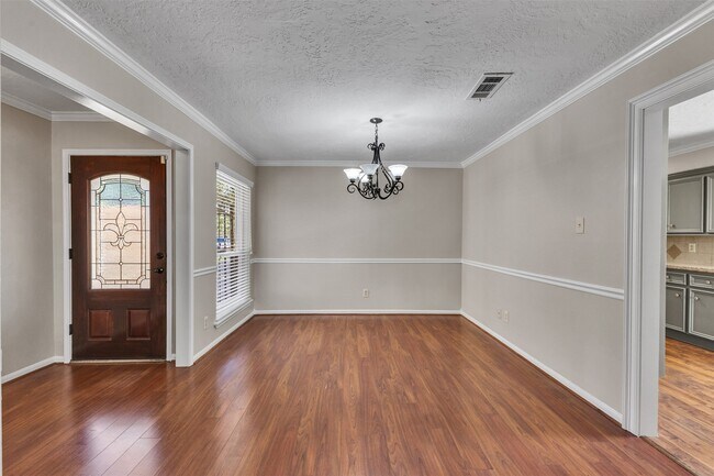 Building Photo - 8318 Amurwood Dr