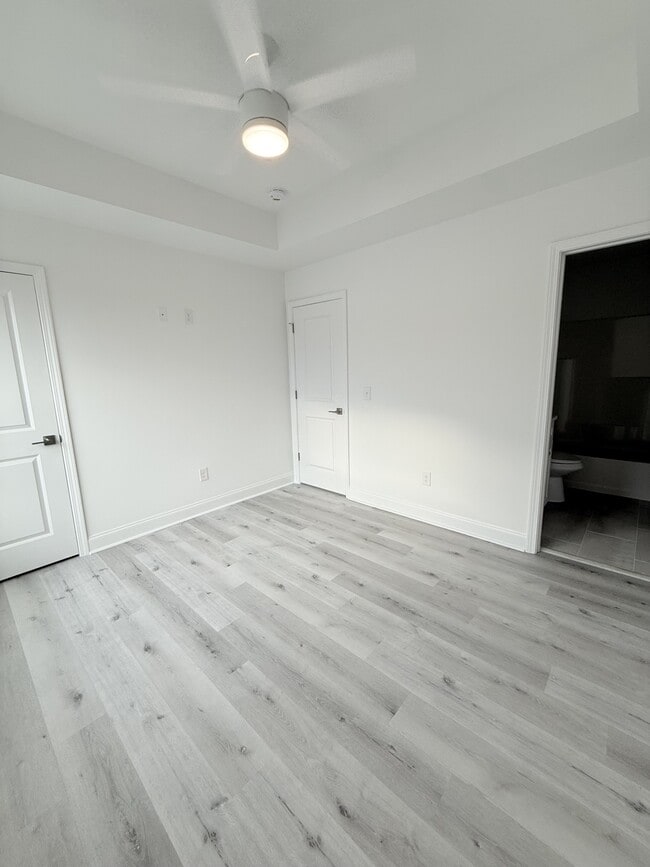 Building Photo - 861 Maxine Ct