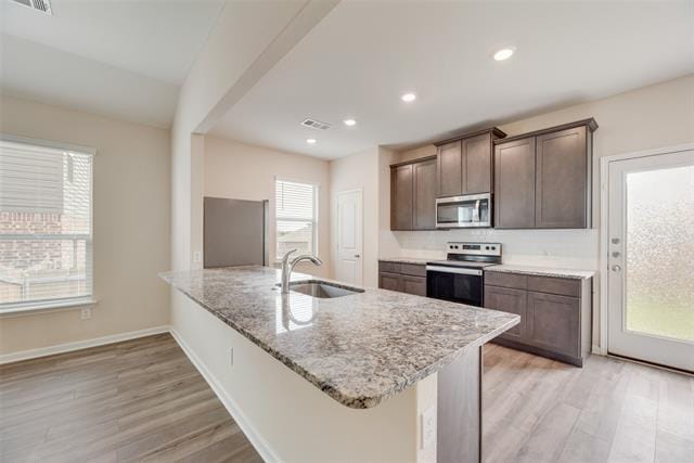 Building Photo - 281 Moonstone Way