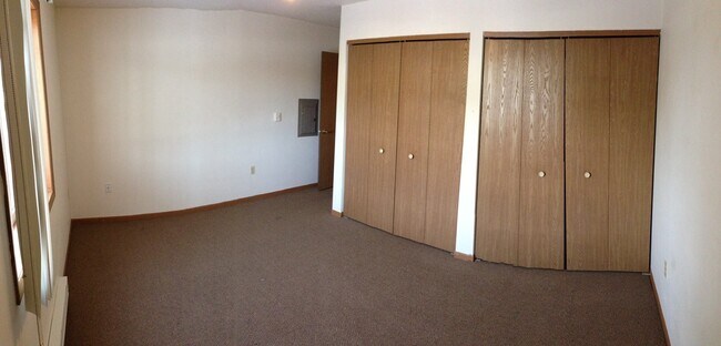 Building Photo - 801 Borden Rd