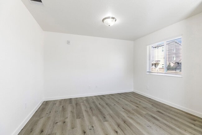 Building Photo - 12603 Telge Rd