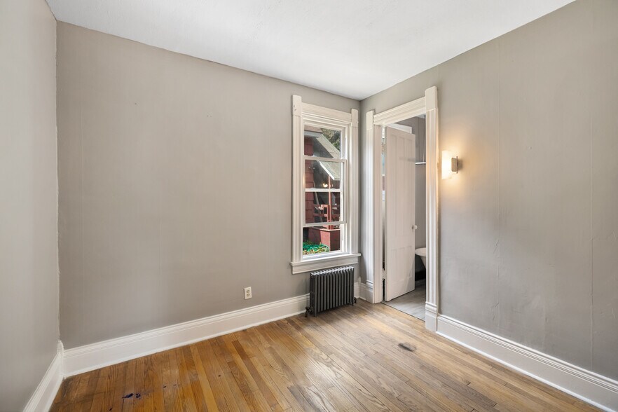 Bedroom 1 - 115 E Yates St