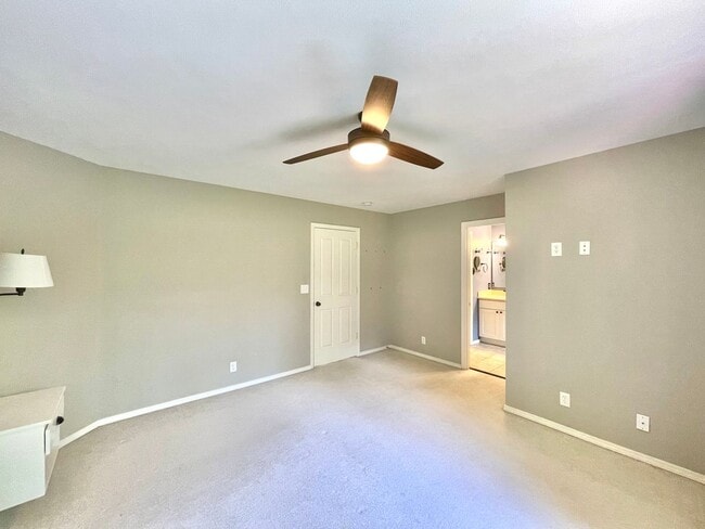 Building Photo - Great Home for rent