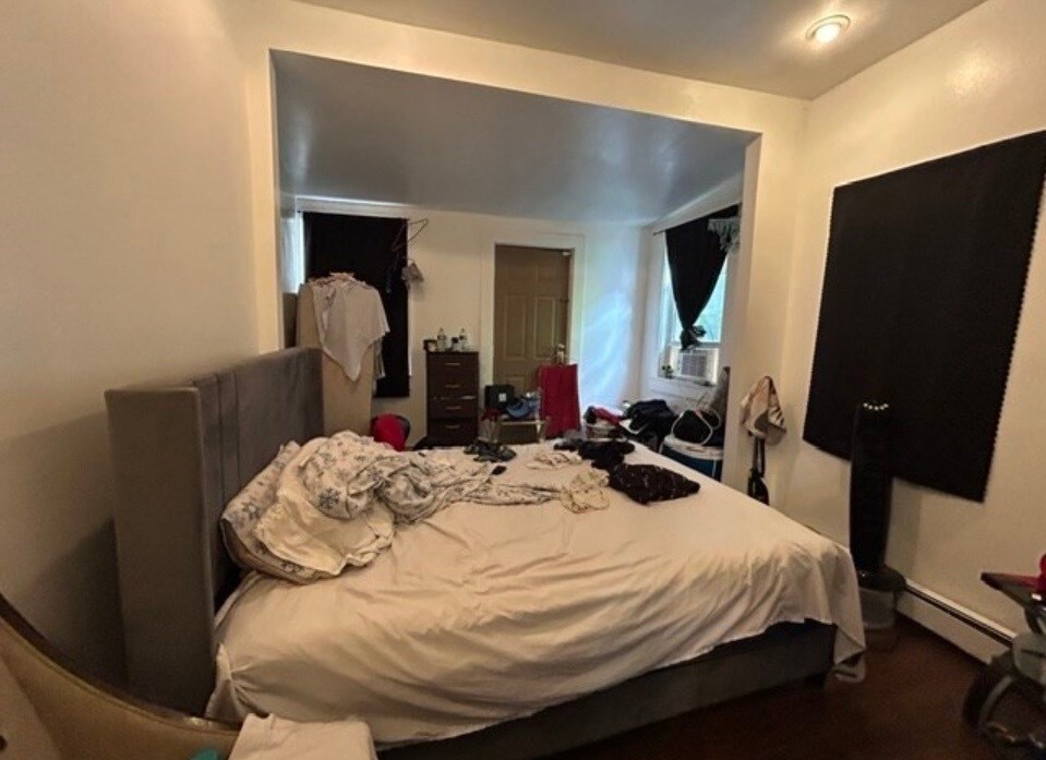 Bedroom - 42 Haverford St