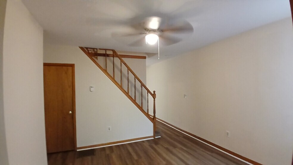 Building Photo - 2210 Sidney Ave