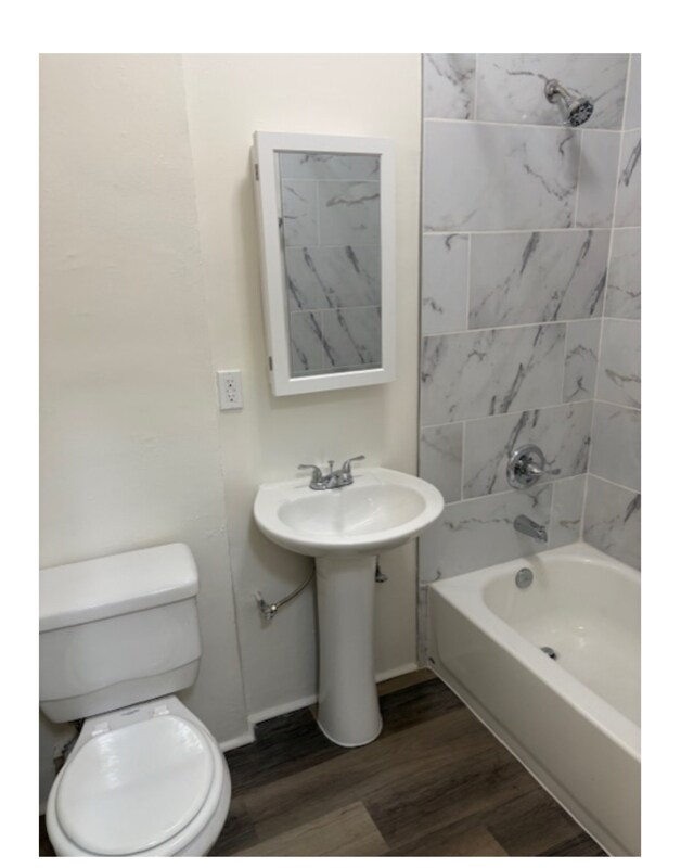 Primary Photo - 1523 N McCadden Pl