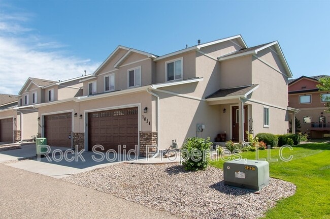 Building Photo - 1031 Old Town Ln