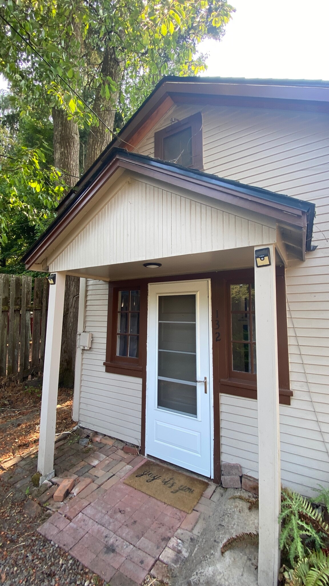 front door - 132 NW 30th St