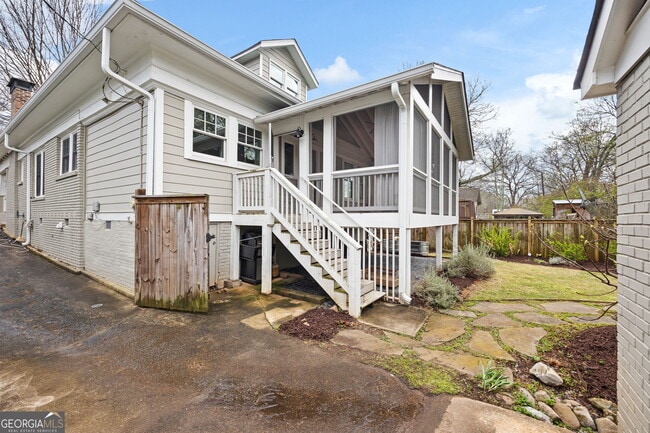 Building Photo - 193 Feld Ave