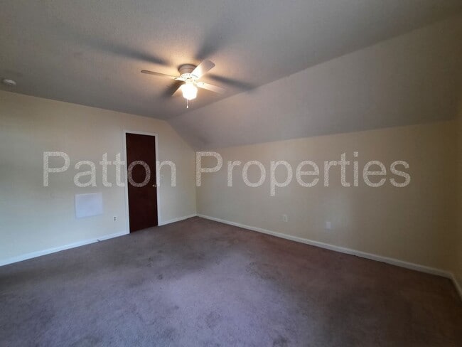 Building Photo - 1601 Willowby St
