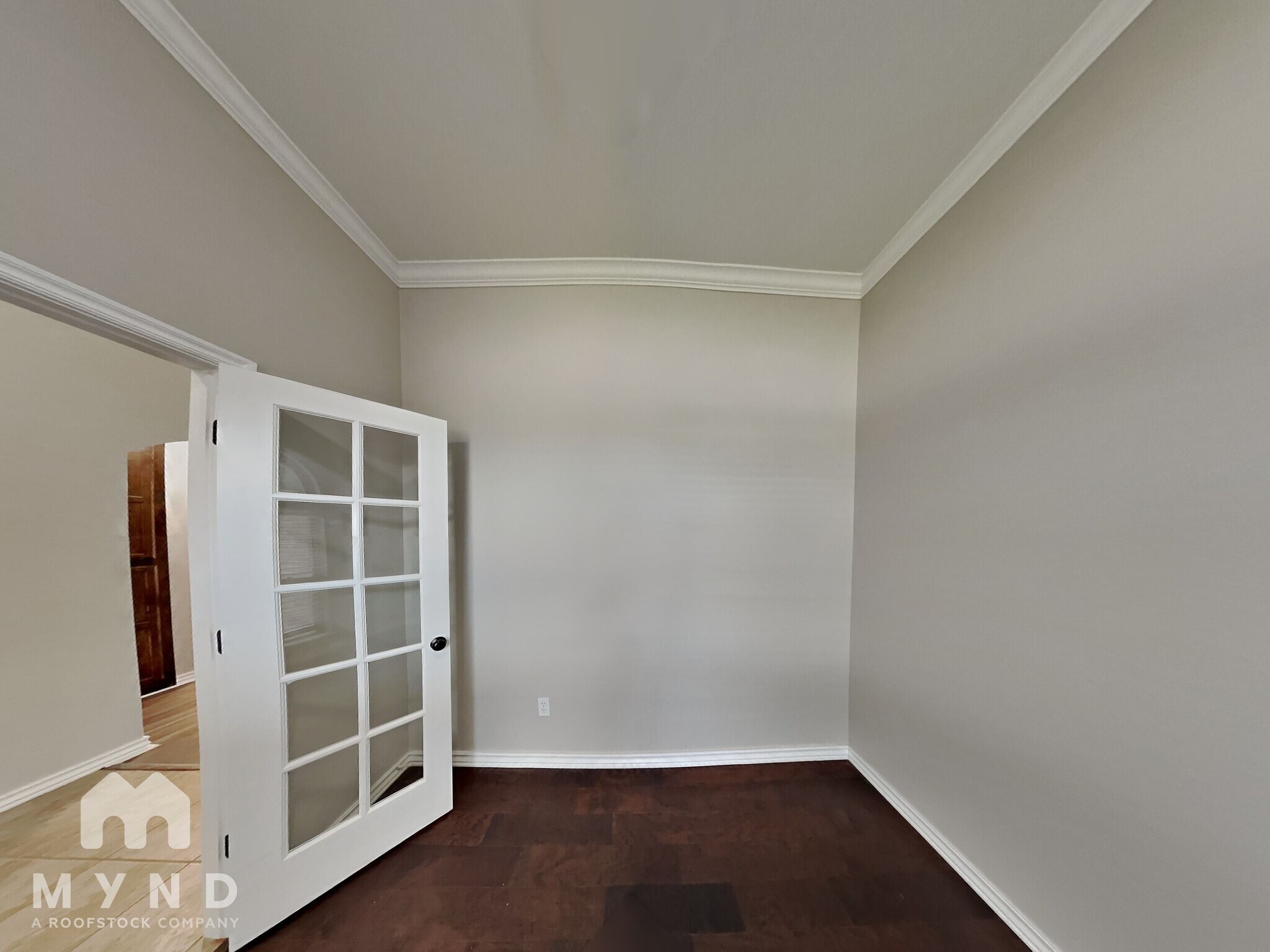 Building Photo - 512 SW 44th St