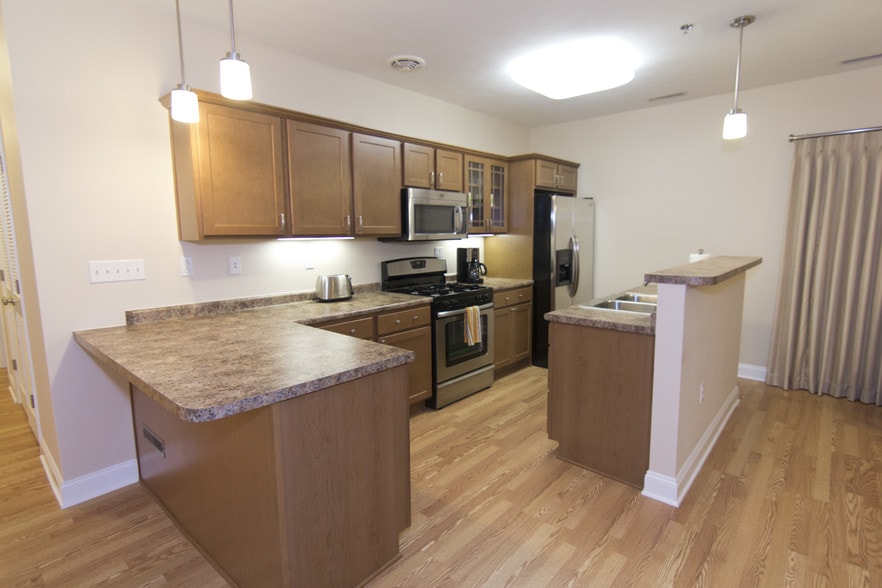 Kitchen - Merrit Commons