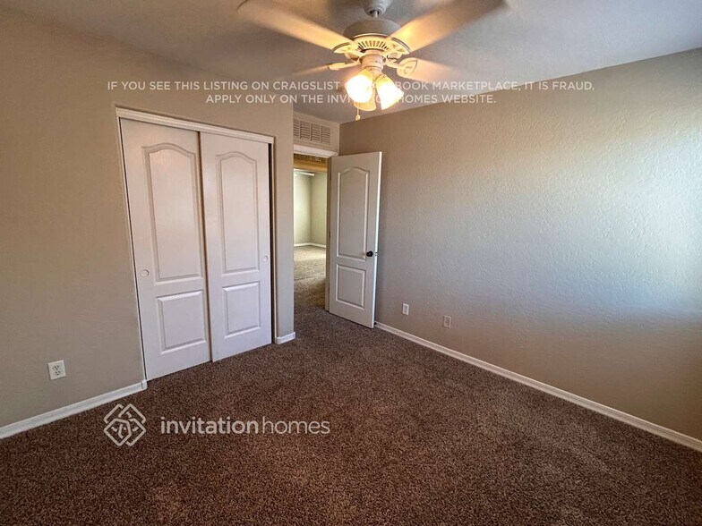 Building Photo - 6803 N 129th Dr