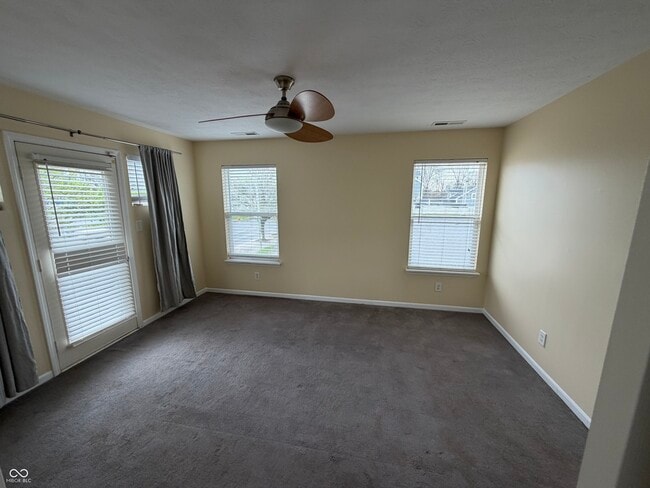 Building Photo - 2516 N College Ave