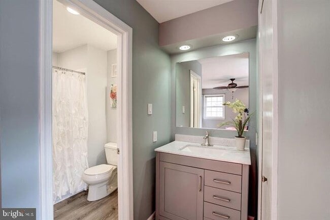 Building Photo - 1700 Pebble Beach Dr