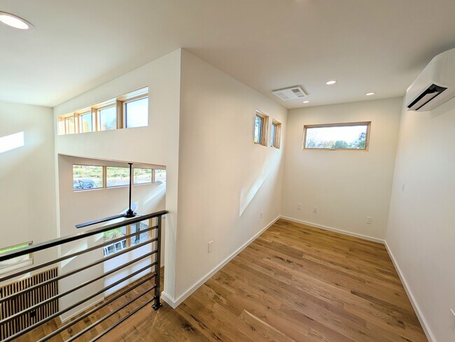 Building Photo - 2207 N 18th St