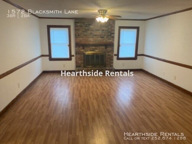 Building Photo - 1572 Blacksmith Ln