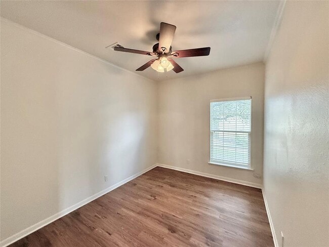 Building Photo - 289 Heatherwood Dr