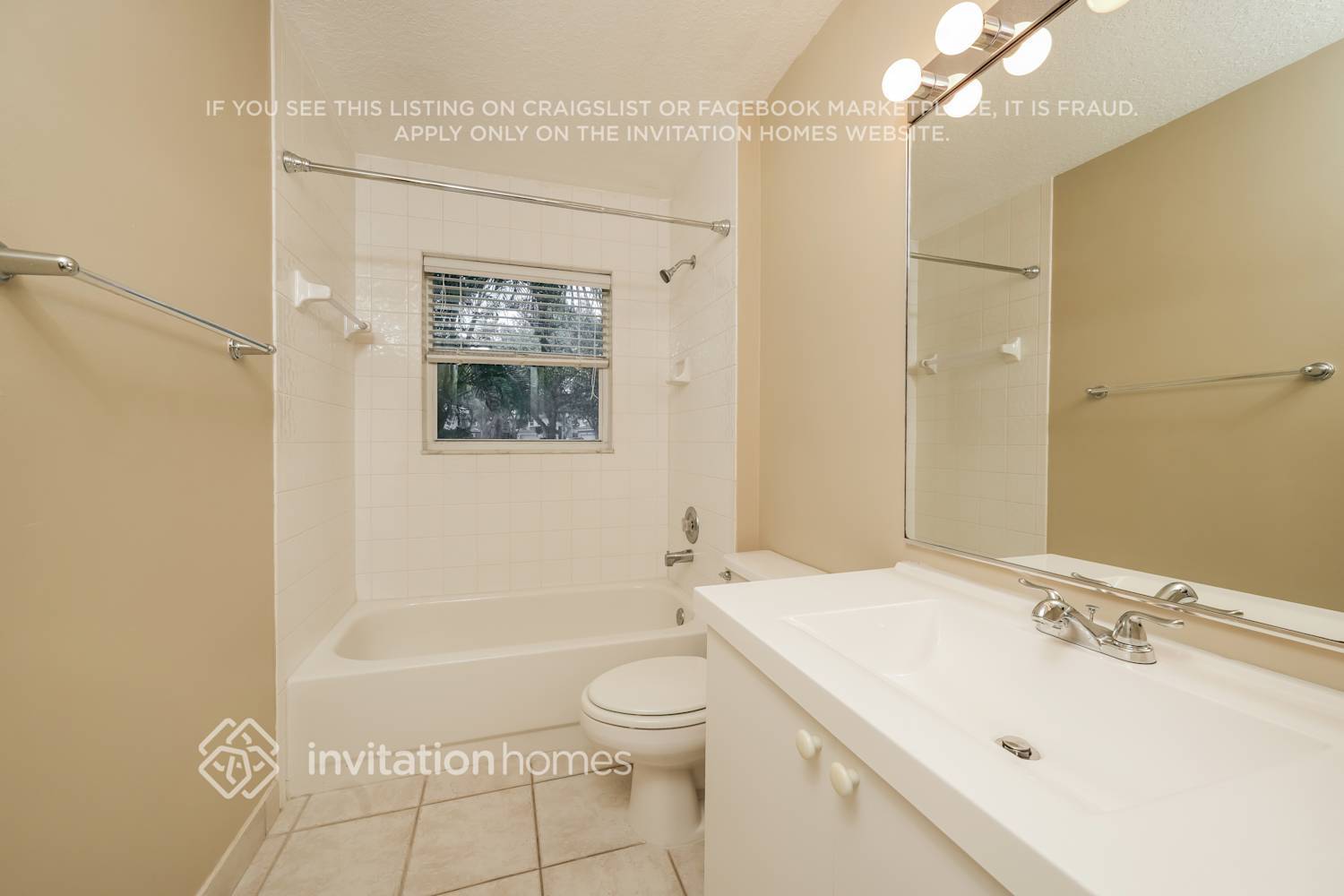 Building Photo - 3900 Majestic Palm Way