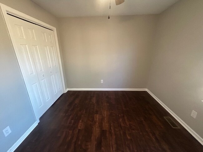 Building Photo - 207 Coronado Rd