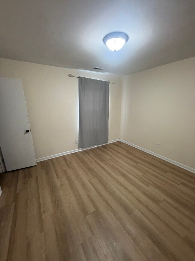 Building Photo - 936 Hearthridge Ct