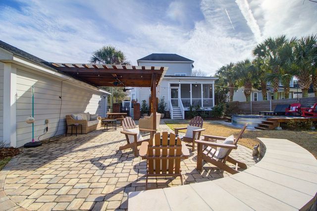 Building Photo - 1117 Sabrina Cir