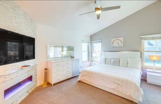 Building Photo - 14810 N 50th St