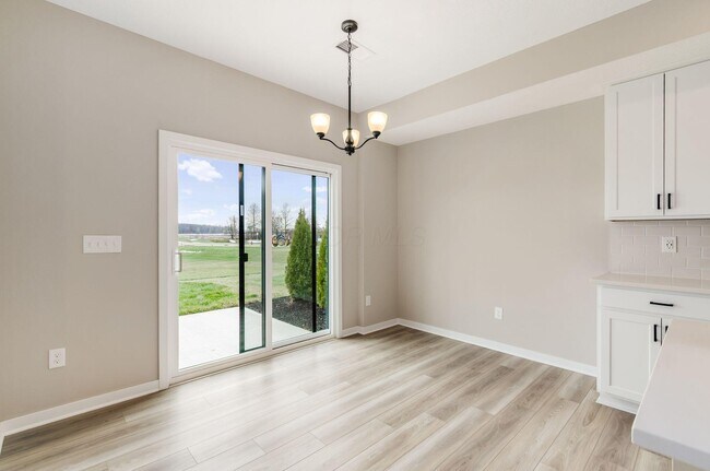 Building Photo - 5478 Dutch Ln