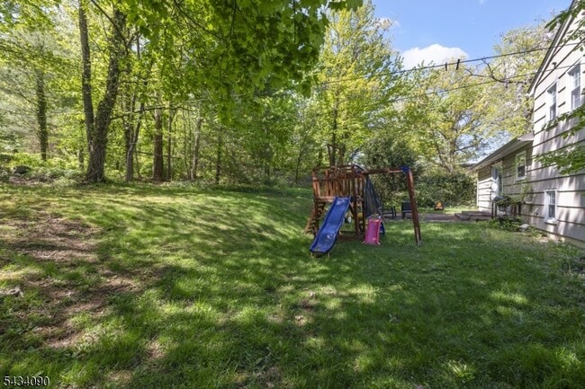 Building Photo - 28 Ethan Dr