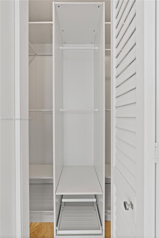 Building Photo - 2451 Brickell Ave