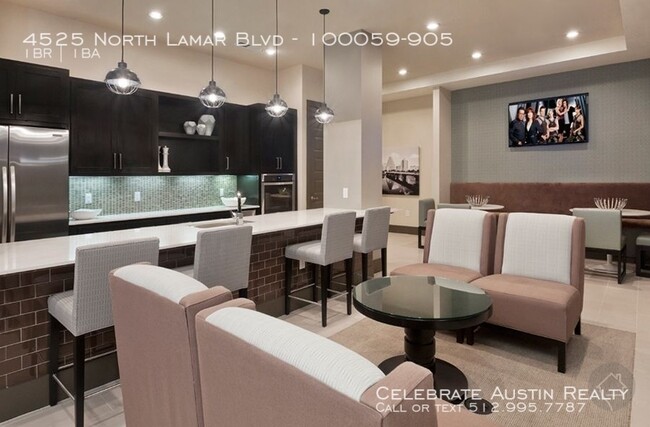 Building Photo - Very Modern and Luxurious North Lamar Living!