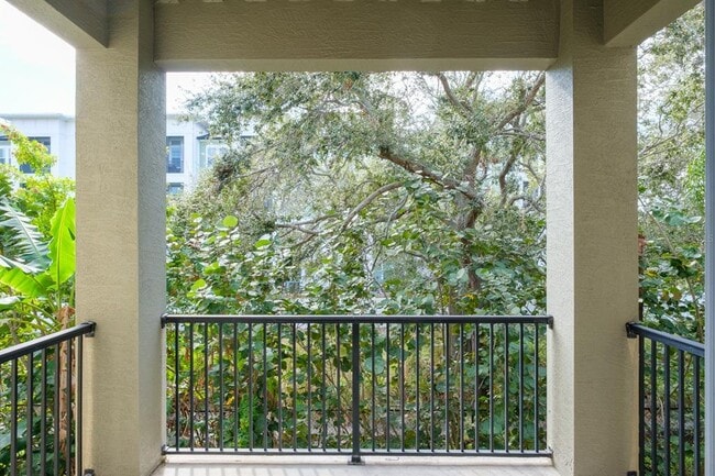 Building Photo - 10220 Bayou Grande