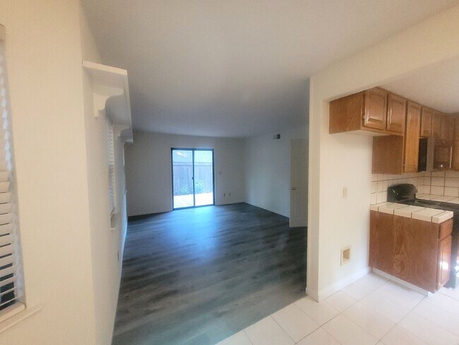 Building Photo - Gated community along American River Drive