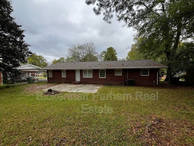 Building Photo - 1077 Dunbar Ave