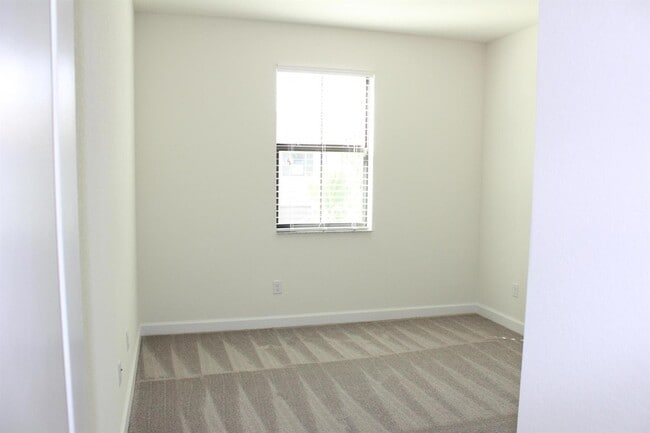 Building Photo - 12951 Anthorne Ln