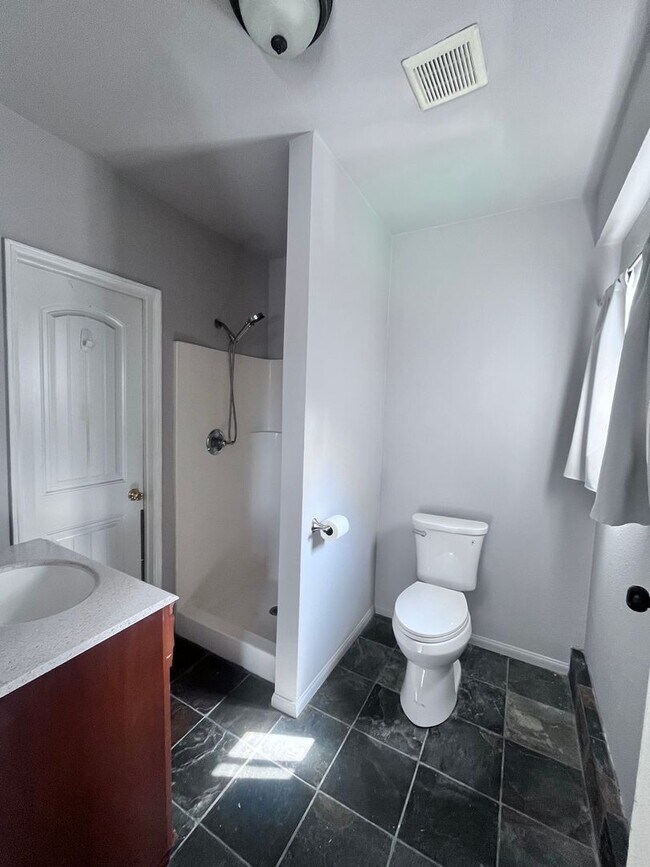 Building Photo - Colton Home in Cooley Ranch w/ Gardener Included