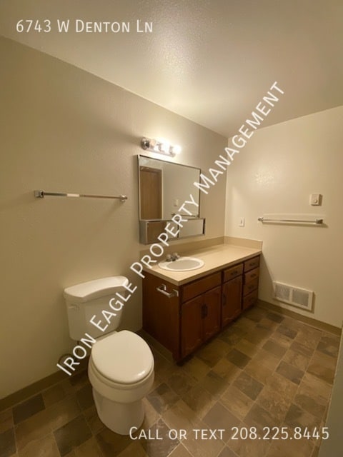 Building Photo - 6743 W Denton Ln