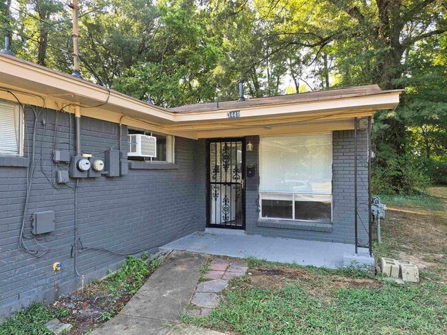 Primary Photo - 3449 Tutwiler Ave
