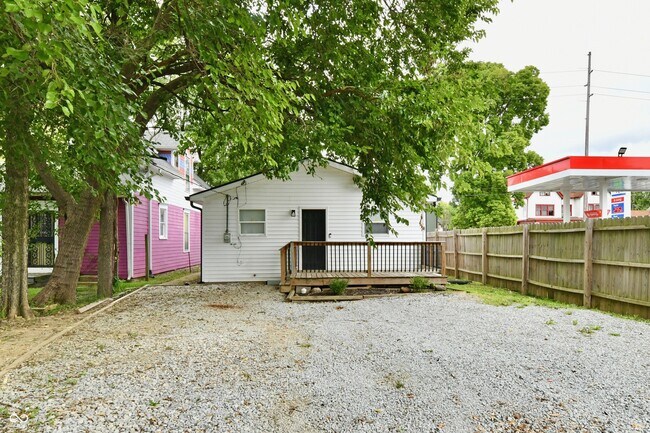 Building Photo - 1929 Prospect St