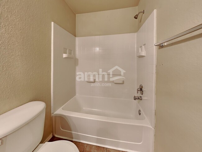 Building Photo - 749 San Felipe Trail