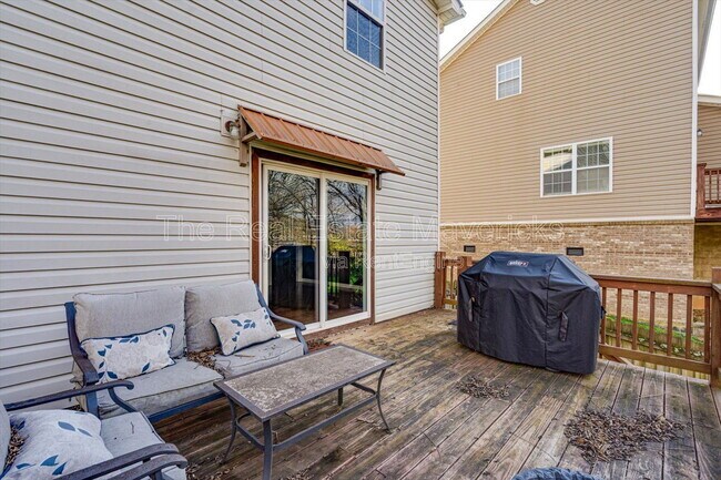 Building Photo - 1147 Coker Cir