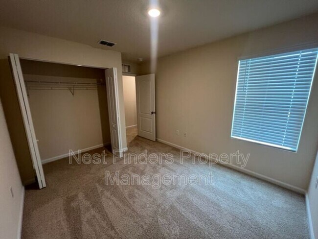 Building Photo - 268 Pasadena Dr