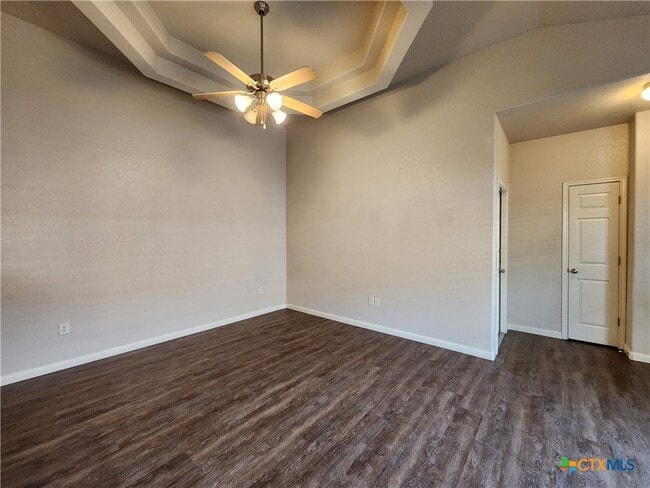Building Photo - 244 Rosalie Dr