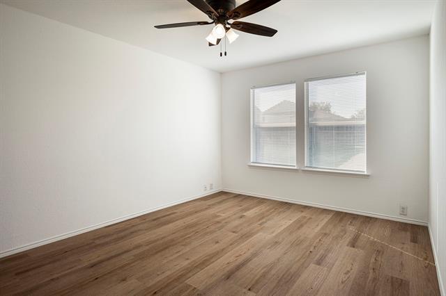 Building Photo - 8924 King Ranch Dr
